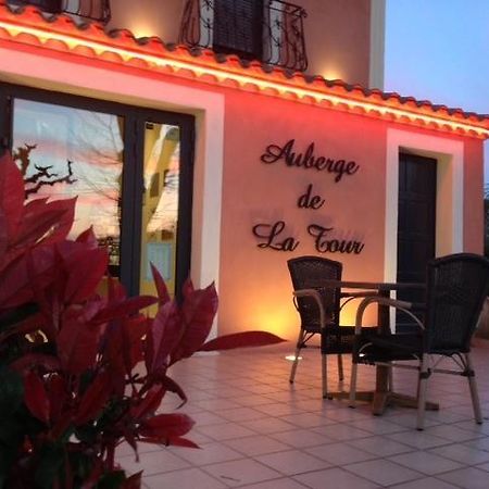 Auberge De La Tour -Appartements- Valros Luaran gambar